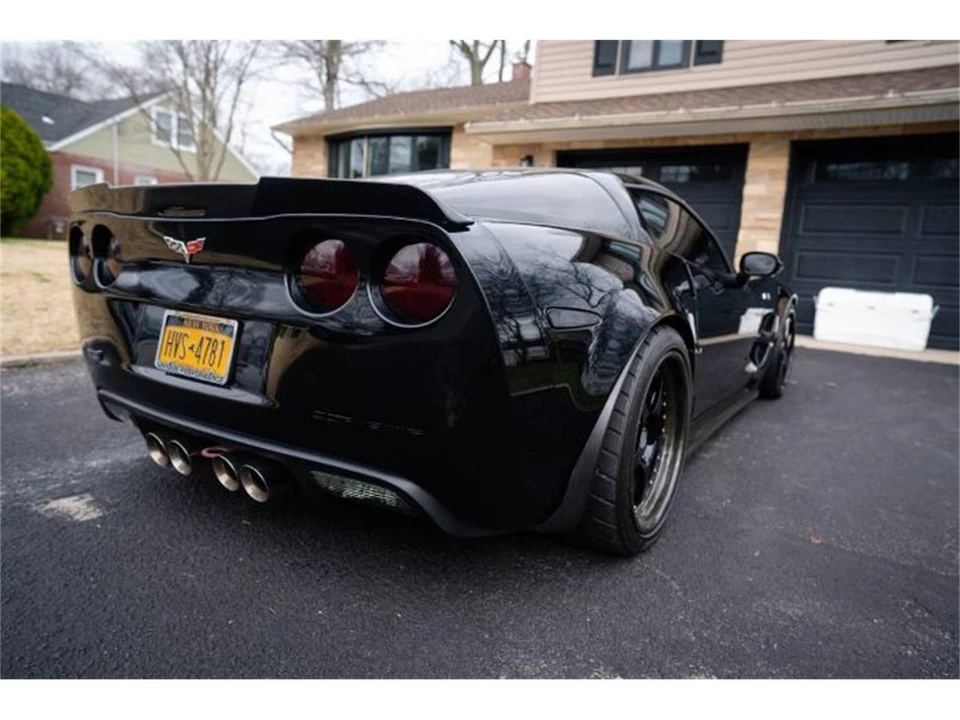 2010 Chevrolet Corvette C6 - Image 13 of 19