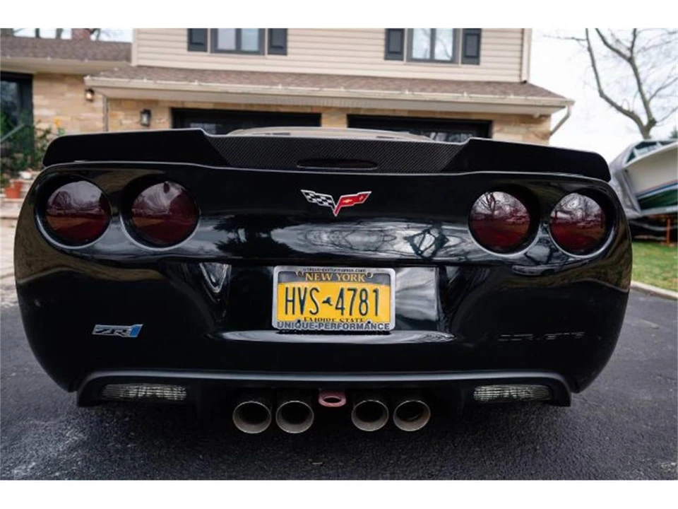 2010 Chevrolet Corvette C6 - Image 12 of 19