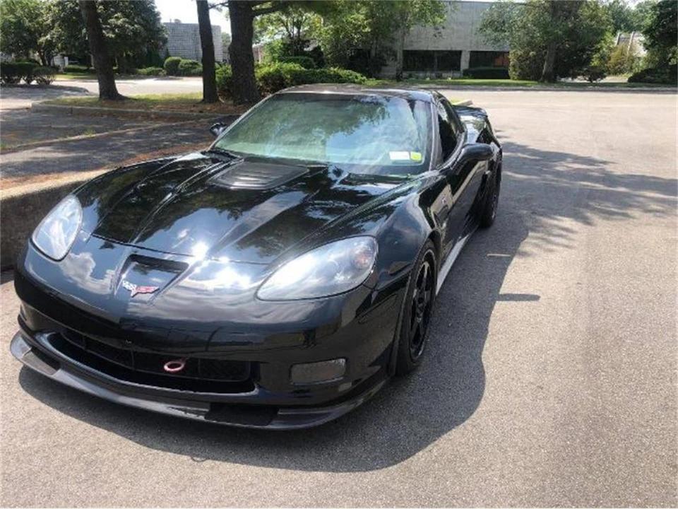 2010 Chevrolet Corvette C6 - Image 18 of 19