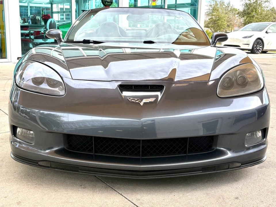 2010 Chevrolet Corvette C6 - Image 2 of 12