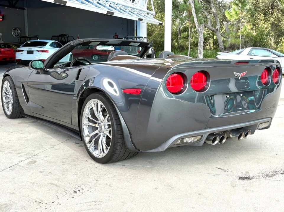 2010 Chevrolet Corvette C6 - Image 9 of 12