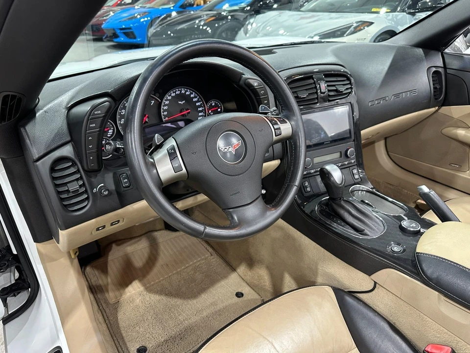 2010 Chevrolet Corvette - Image 17 of 21