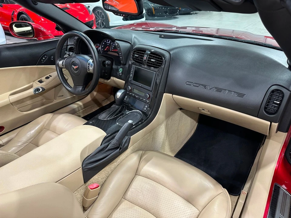 2010 Chevrolet Corvette C6 - Image 20 of 21