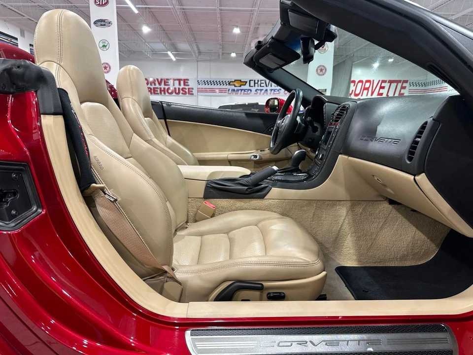 2010 Chevrolet Corvette C6 - Image 13 of 21