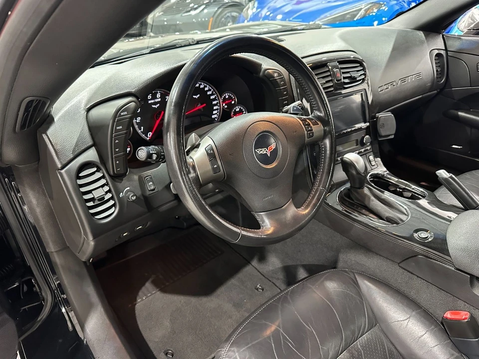 2010 Chevrolet - Image 12 of 21