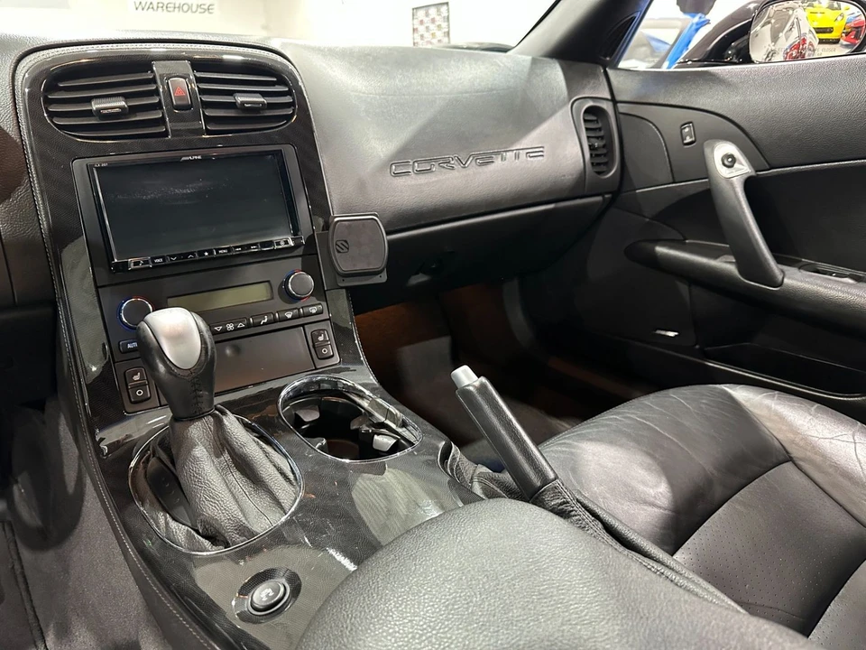 2010 Chevrolet - Image 17 of 21