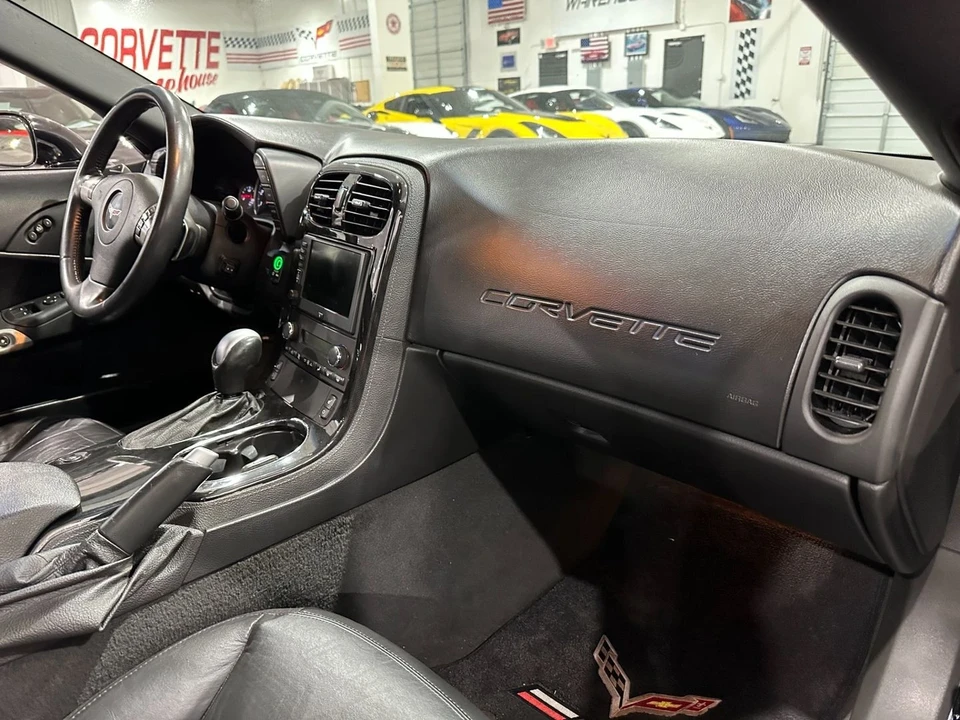 2010 Chevrolet Corvette C6 - Image 9 of 10