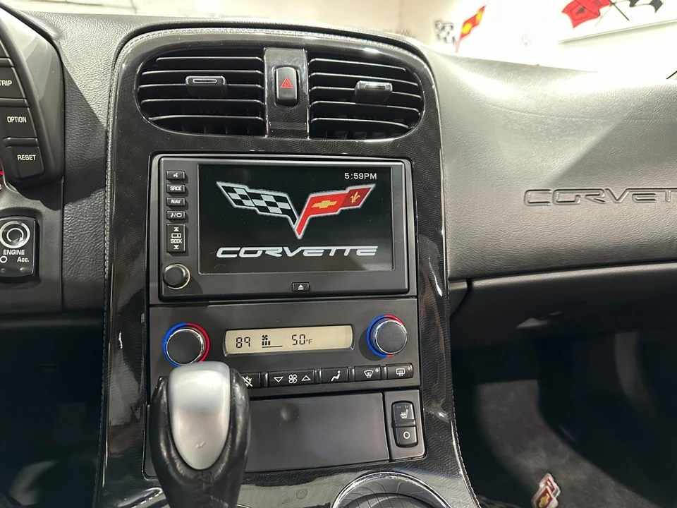 2010 Chevrolet Corvette C6 - Image 16 of 21