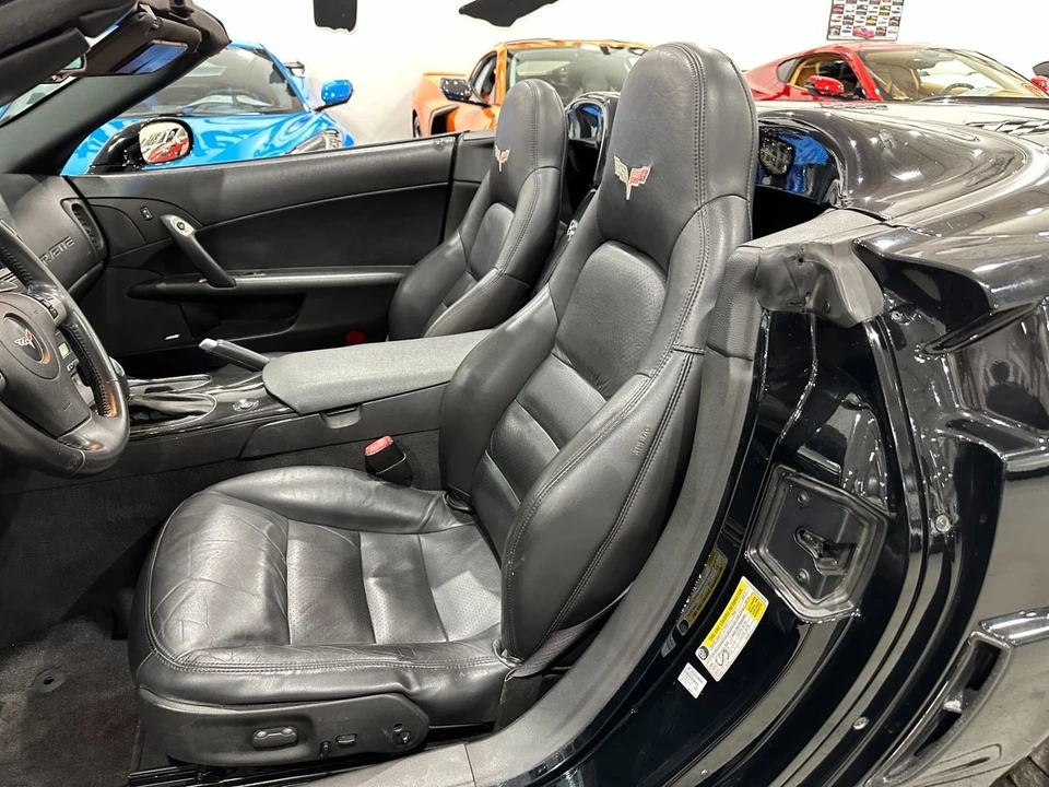 2010 Chevrolet Corvette C6 - Image 13 of 21