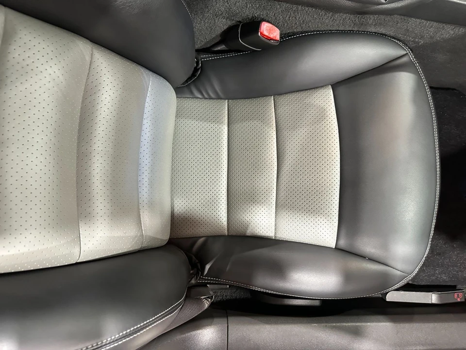 2010 Chevrolet Corvette C6 - Image 21 of 21
