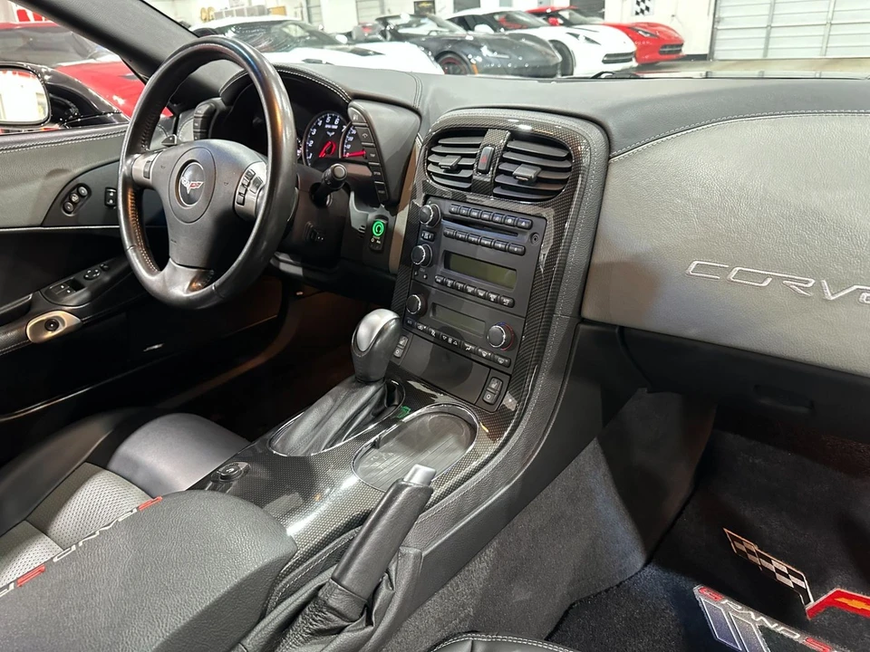 2010 Chevrolet Corvette C6 - Image 15 of 21