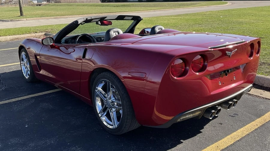2010 Chevrolet Corvette C6 - Image 3 of 16