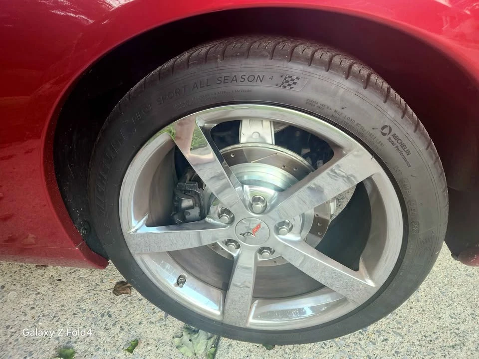 2010 Chevrolet Corvette C6 - Image 2 of 20