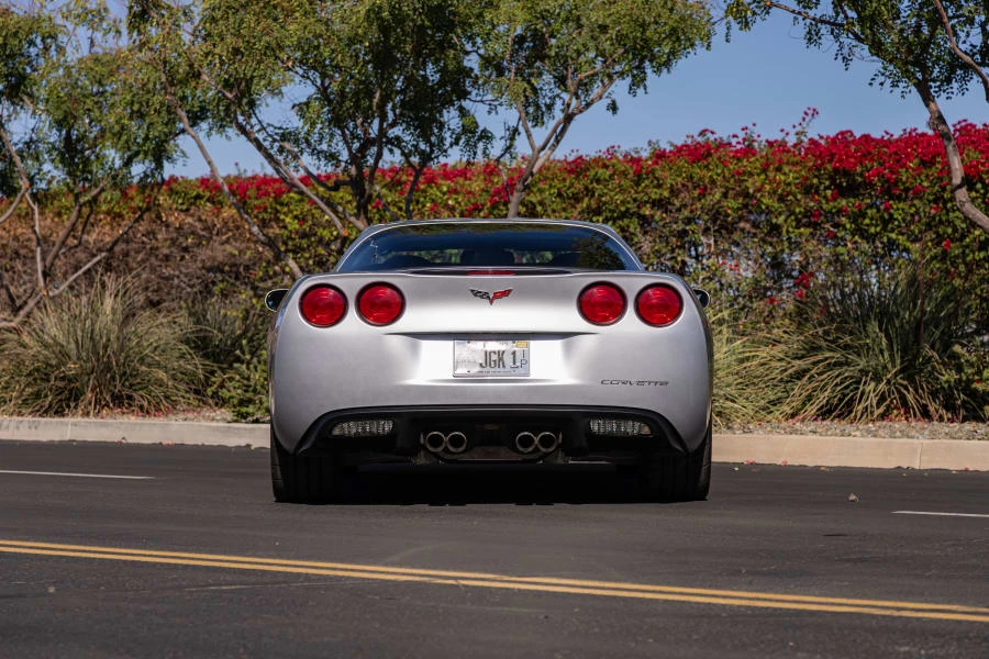 2010 Chevrolet Corvette C6 - Image 5 of 30