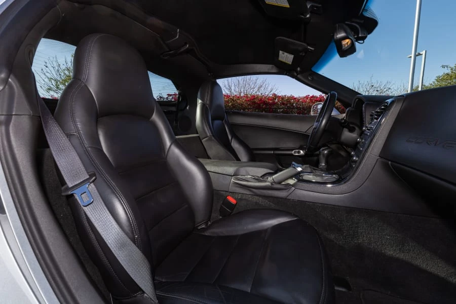 2010 Chevrolet Corvette C6 - Image 18 of 30