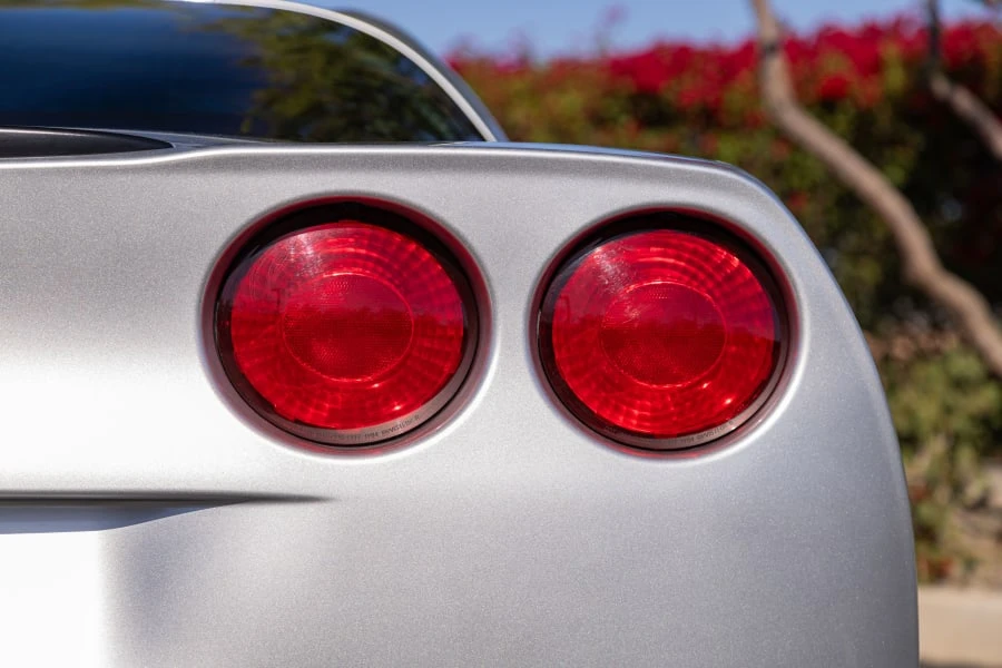 2010 Chevrolet Corvette C6 - Image 12 of 30