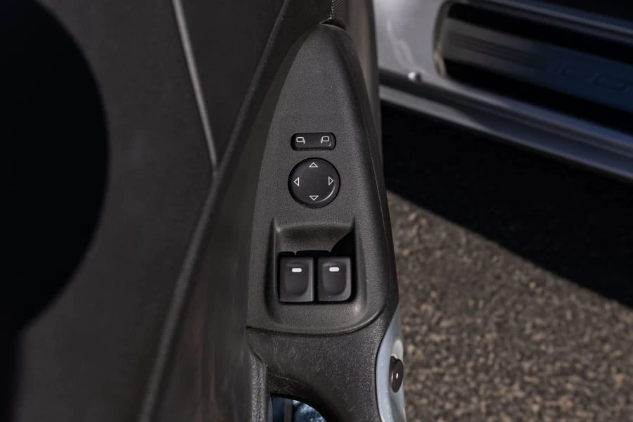 2010 Chevrolet Corvette C6 - Image 25 of 30
