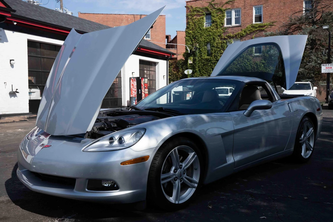 2010 Chevrolet Corvette C6 - Image 30 of 31
