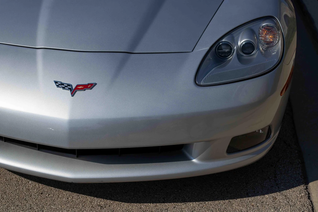 2010 Chevrolet Corvette C6 - Image 26 of 31