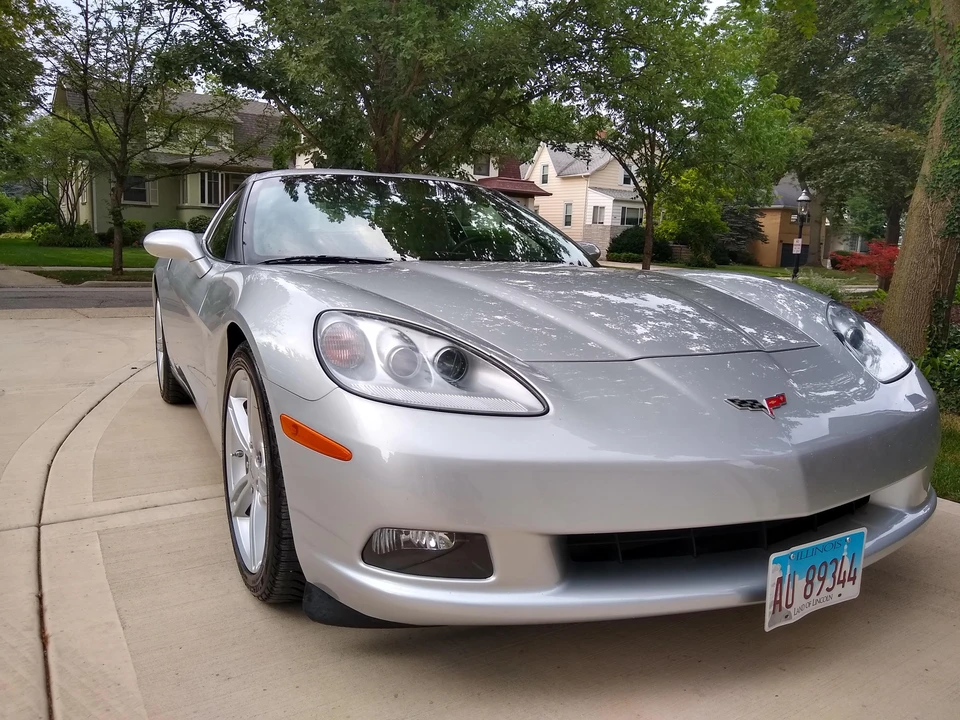 2010 Chevrolet Corvette C6 - Image 24 of 31