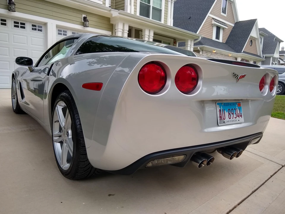 2010 Chevrolet Corvette C6 - Image 14 of 31