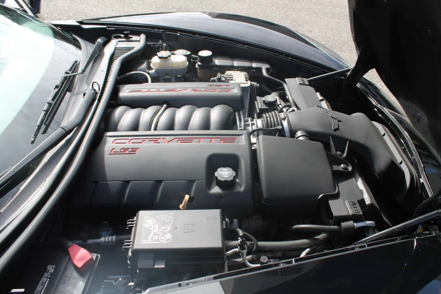 2010 Chevrolet Corvette C6 - Image 8 of 12