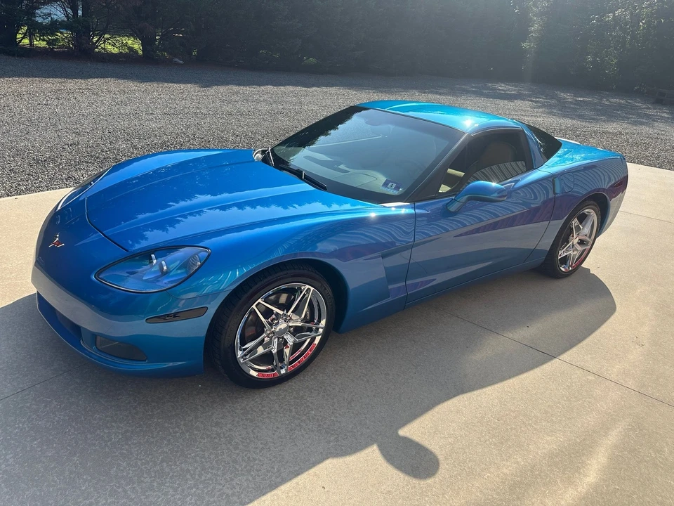 2010 Chevrolet Corvette C6 - Image 18 of 21
