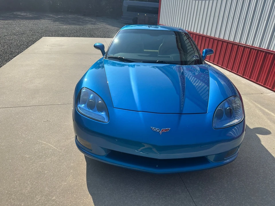 2010 Chevrolet Corvette C6 - Image 14 of 21