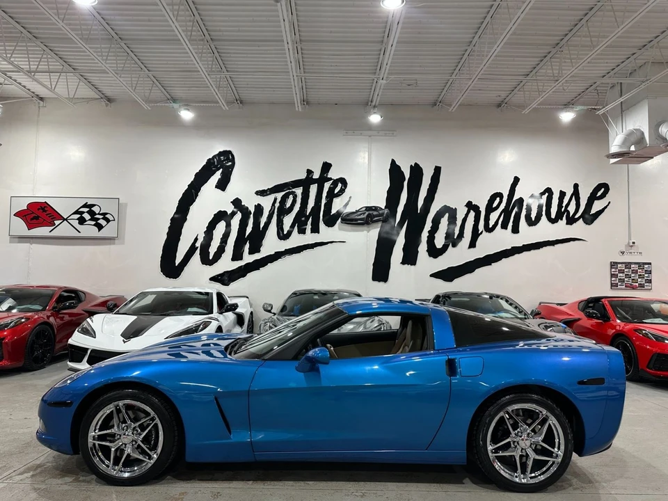 2010 Chevrolet Corvette C6 - Image 2 of 21