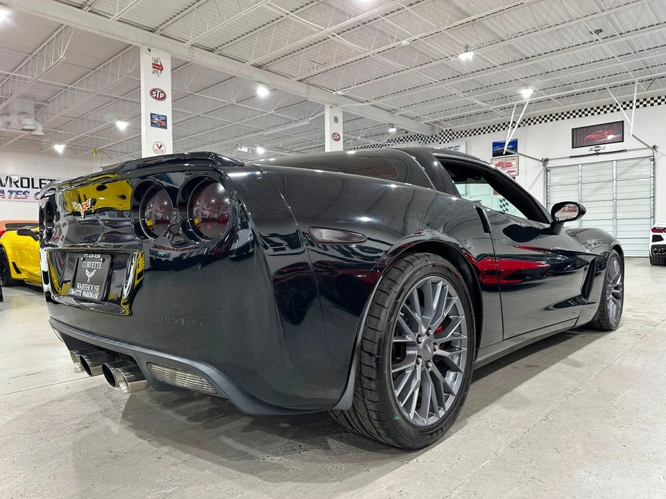 2010 Chevrolet Corvette C6 Grand Sport - Image 4 of 21
