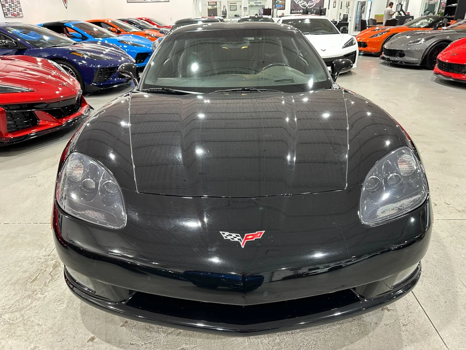 2010 Chevrolet Corvette C6 - Image 7 of 10
