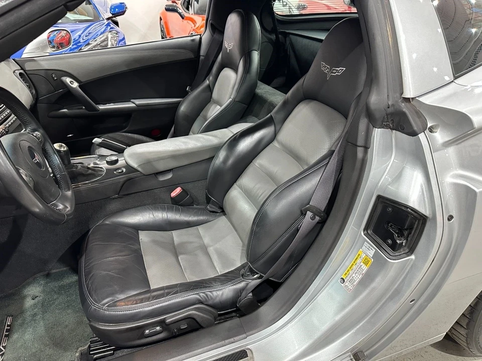 2010 Chevrolet Corvette C6 - Image 13 of 21