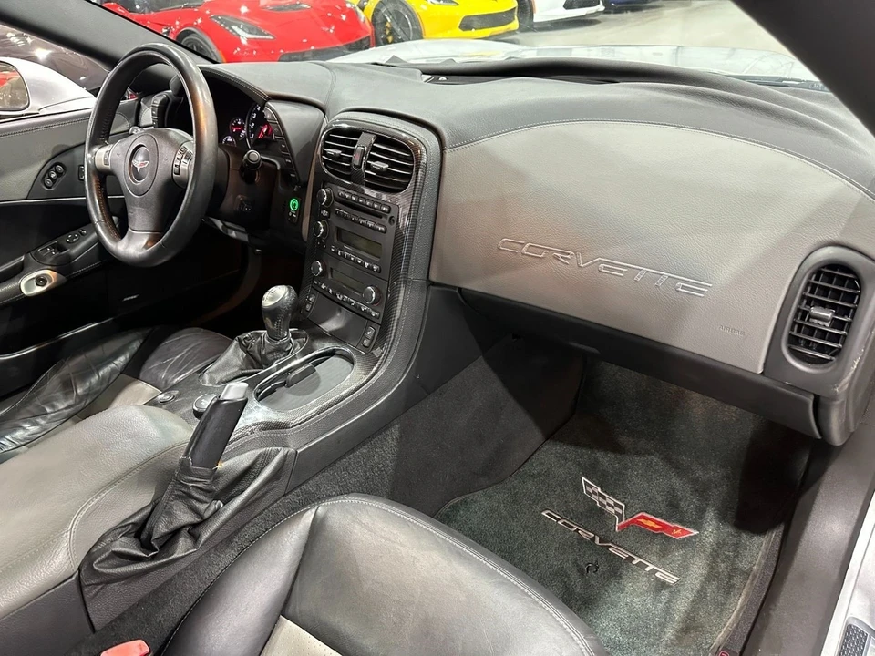 2010 Chevrolet Corvette C6 - Image 10 of 11