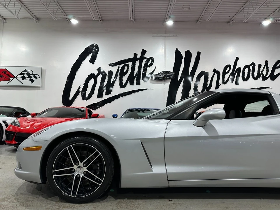 2010 Chevrolet Corvette C6 - Image 7 of 21