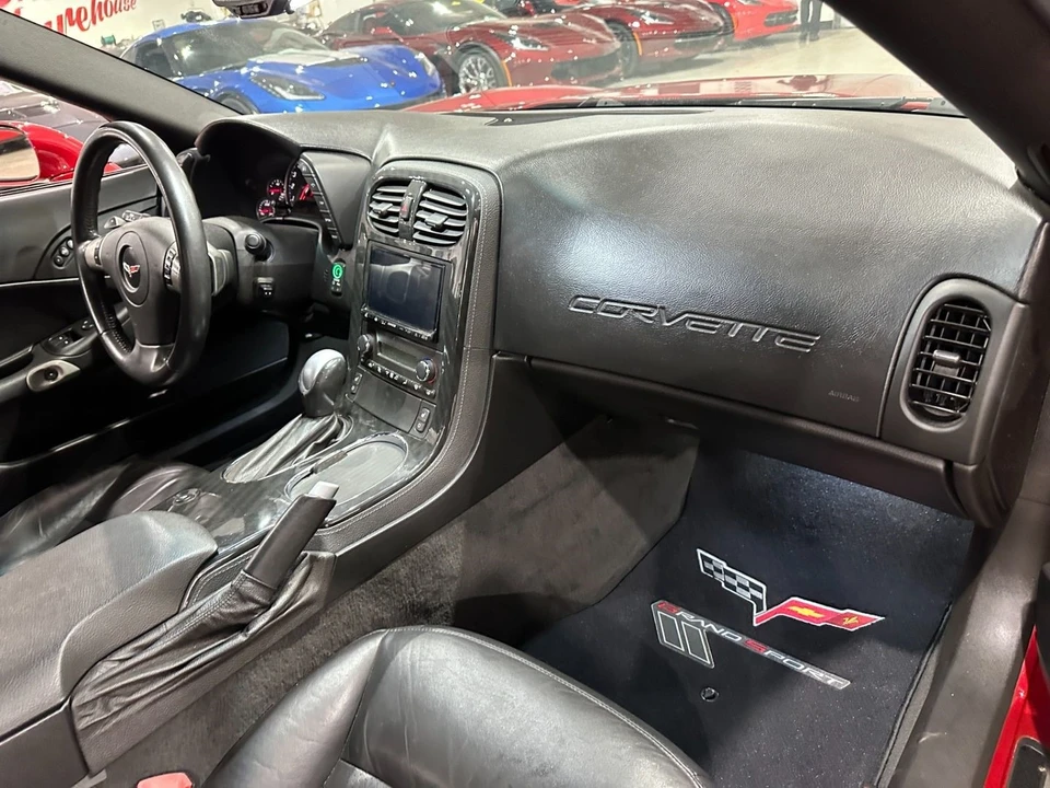 2010 Chevrolet Corvette C6 - Image 10 of 11