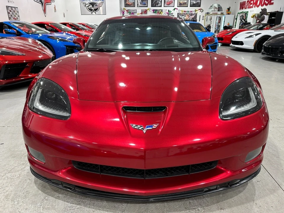 2010 Chevrolet Corvette C6 - Image 8 of 11