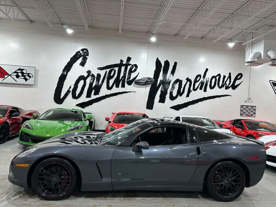 2010 Chevrolet Corvette C6 Z06 - Image 2 of 11