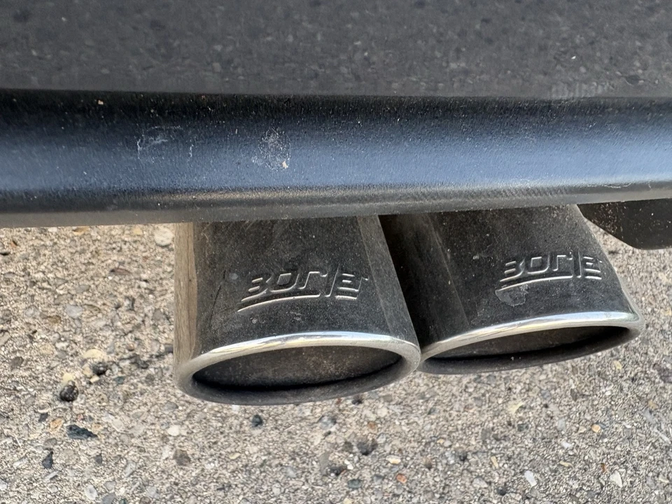 2010 Chevrolet Corvette C6 - Image 11 of 12