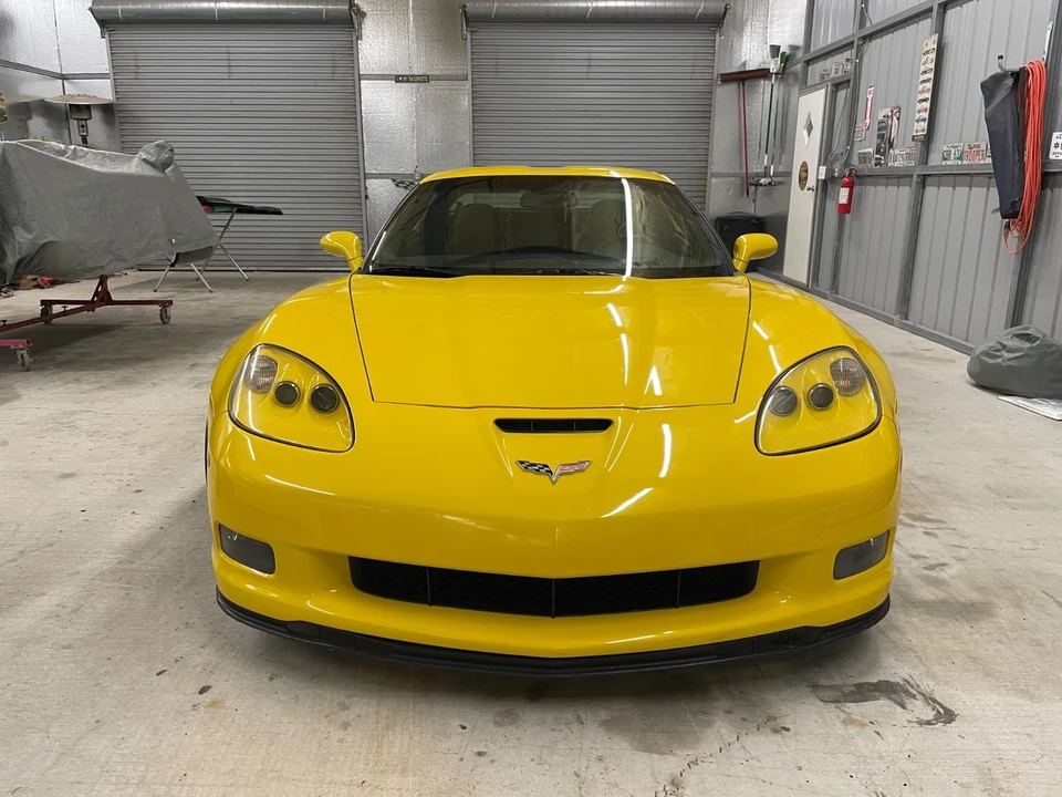 2010 Chevrolet Corvette C6 - Image 4 of 21