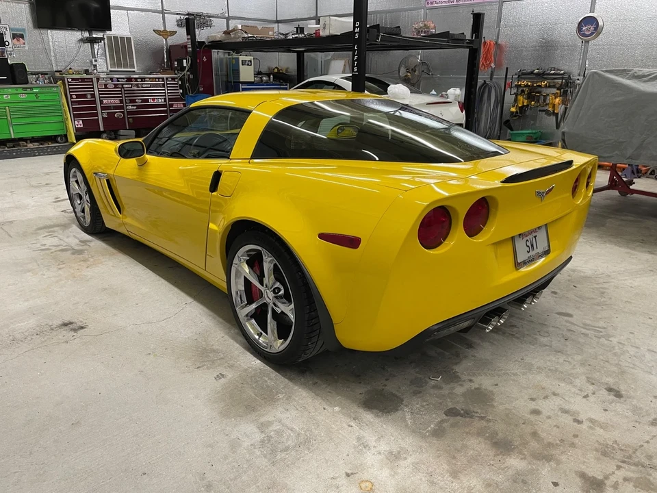 2010 Chevrolet Corvette C6 - Image 6 of 21