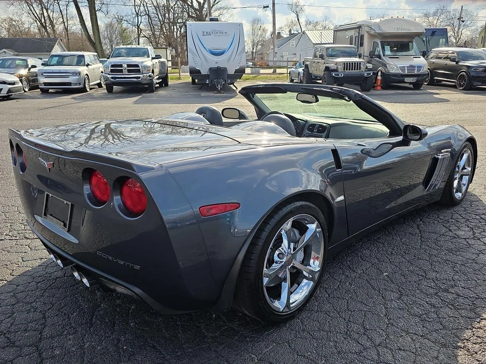 2010 Chevrolet Corvette C6 - Image 2 of 21
