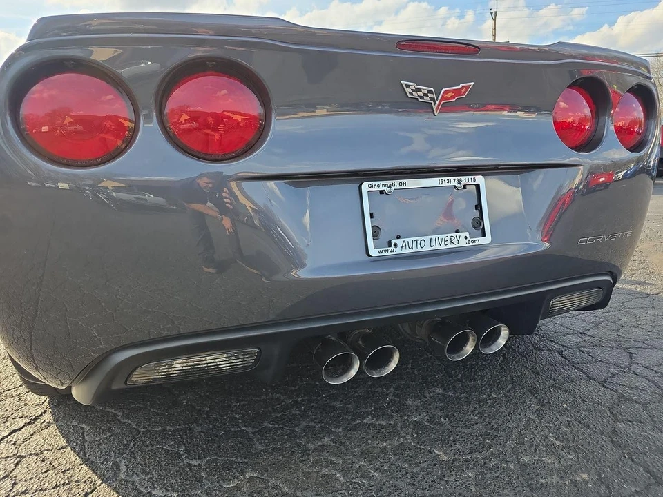 2010 Chevrolet Corvette C6 - Image 28 of 31