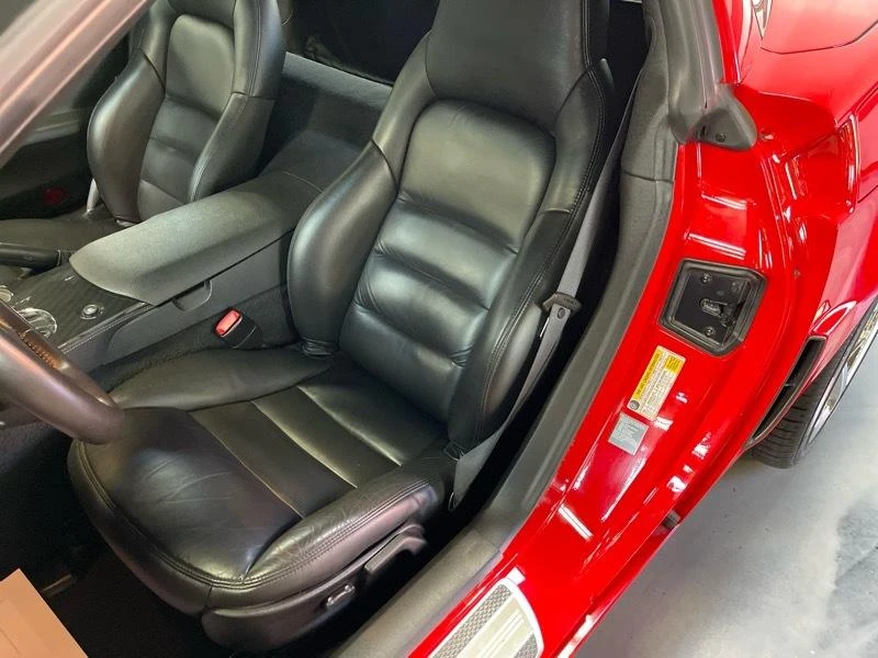 2010 Chevrolet Corvette C6 - Image 22 of 31