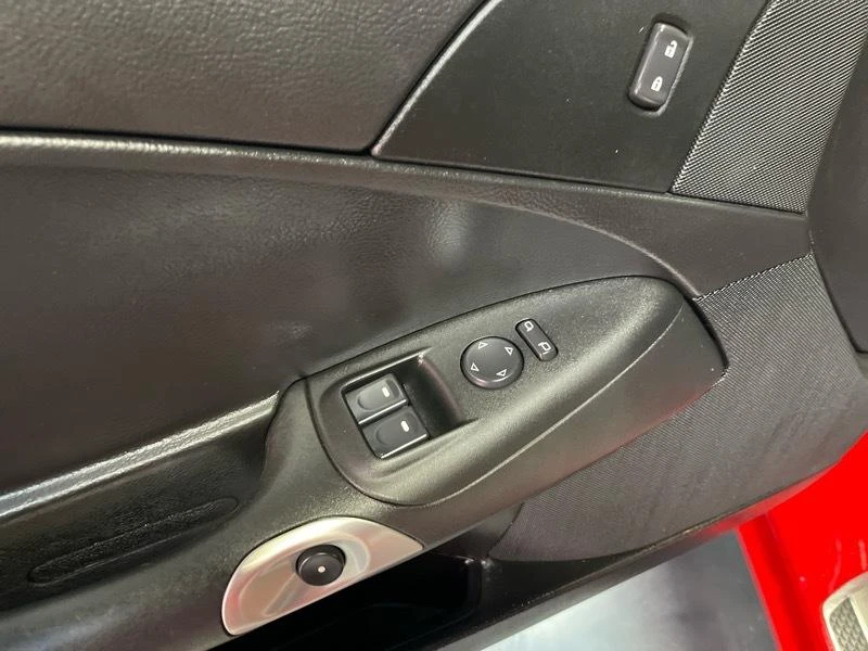 2010 Chevrolet Corvette C6 - Image 25 of 31