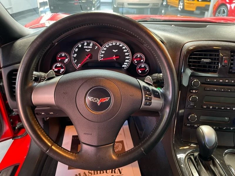 2010 Chevrolet Corvette C6 - Image 28 of 31