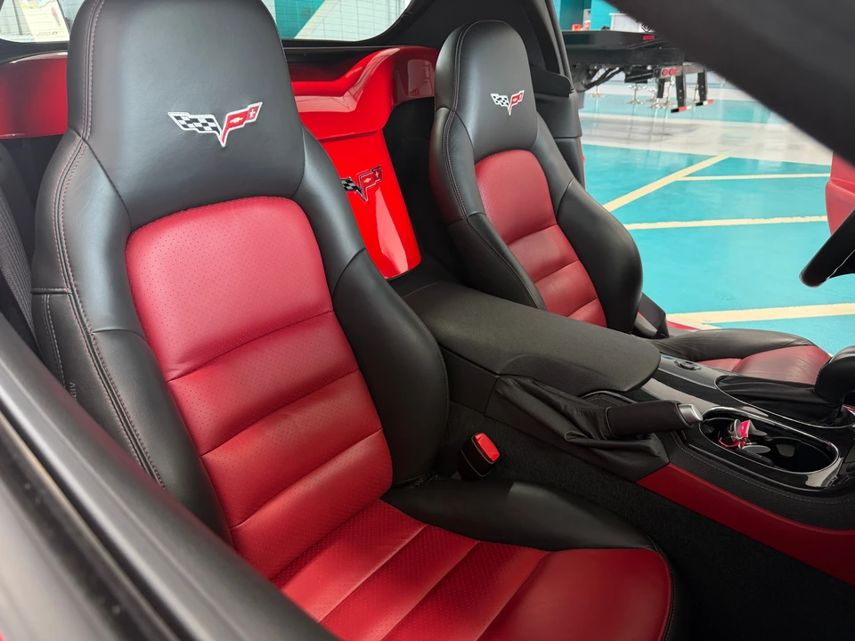2010 Chevrolet Corvette C6 Grand Sport - Image 4 of 31