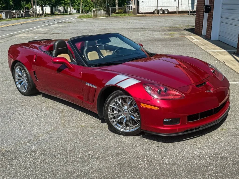 2010 Chevrolet Corvette C6 Grand Sport - Image 25 of 31