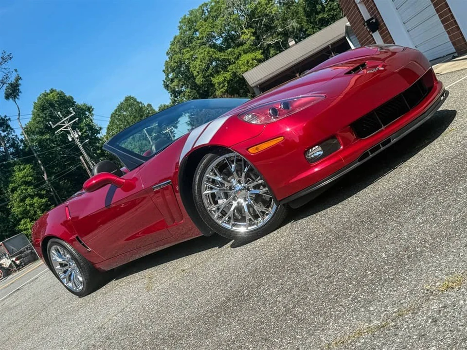2010 Chevrolet Corvette C6 Grand Sport - Image 26 of 31
