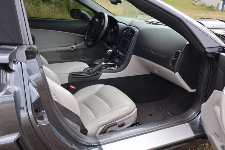 2010 Chevrolet Corvette Callaway - Image 12 of 21