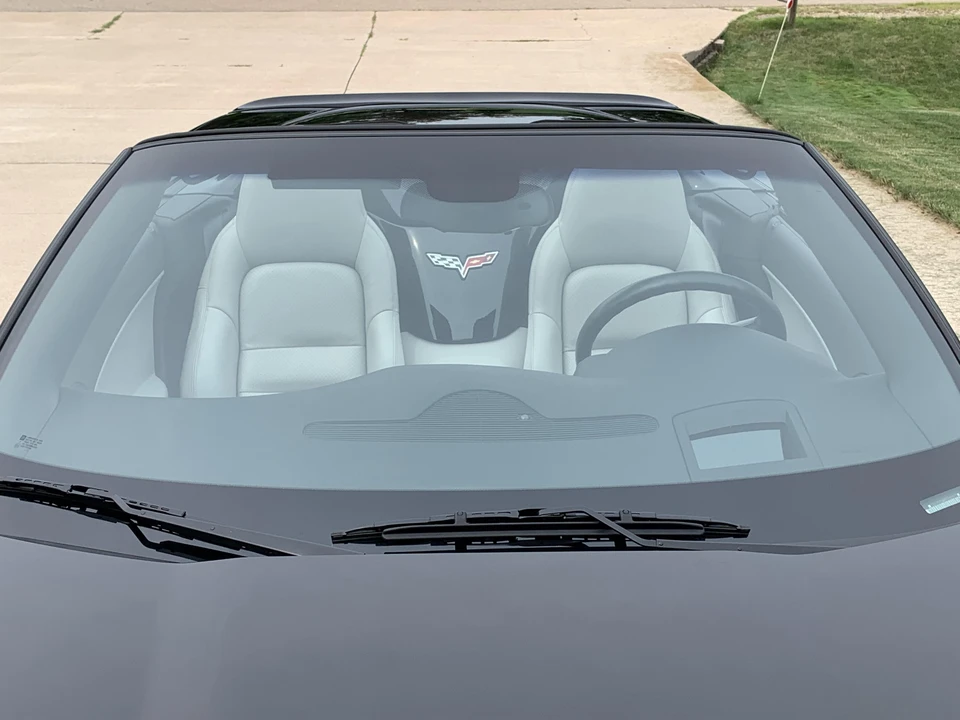 2010 Chevrolet Corvette C6 - Image 21 of 28